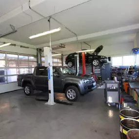 HANDSCHLAG AUTOHANDEL u. KFZ-TECHNIK Hannes Vogt  6933 Doren