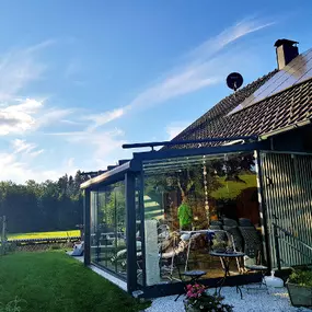 Wintergarten| Terrassenverglasung - Verglasungen nach Maß Glasschiebesysteme und Wintergartenmarkisen.