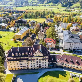 Außenaufnahme der Gesundheitseinrichtung Bad Hofgastein
(© Architekturfotografie: www.markus-kaiser.at)