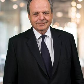 Dr. Peter Cichocki