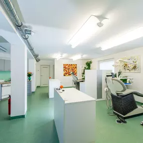 Gemeinschaftspraxis - Dr.med.univ. Renate Margreiter - Dr.med.dent. Elisabeth Margreiter