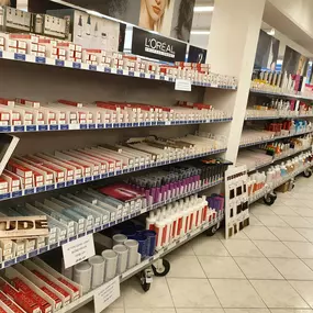 Bild von CEPACO SA // GENEVE // Fournitures professionnelles pour Coiffeurs, Instituts de beauté et Ongleries