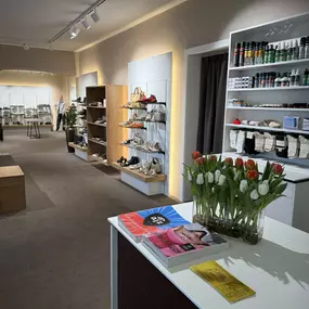 Alton Schuh - Mode - Sport - in Feldkirch - Innenansicht
