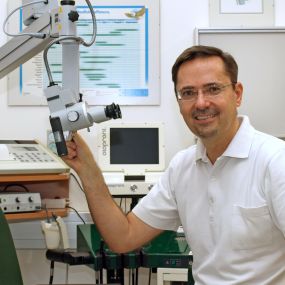 Dr. Gerhard Ritz