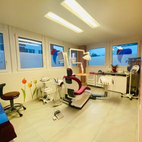 Bild von RB SWISS DENTAL SA