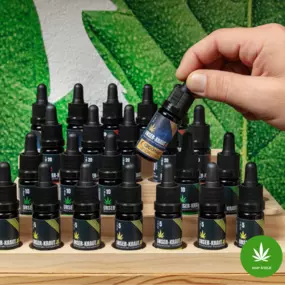 Unsere Exklusiv „UNSER KRAUT“ CBD Öle