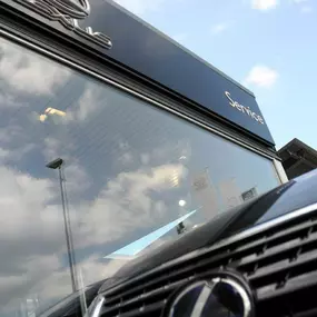 Auto Tempel AG, Lexus