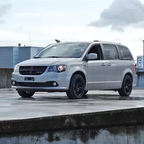 Dodge Grand Caravan Modell Crew im GT Look .
Dodge Schaffhausen