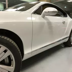 Bentley Continental GT in Diamond White komplettfoliert