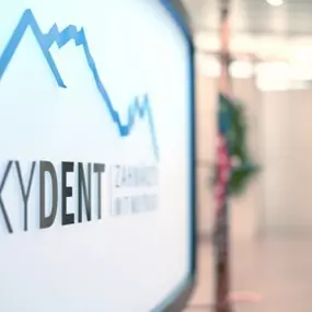 Dr. med. dent. Fabian Erler – Skydent Zahnärzte mit Weitblick