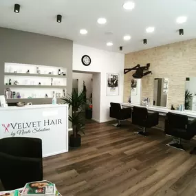 Velvet Hair by Nicole Sebastiani in 1160 Wien