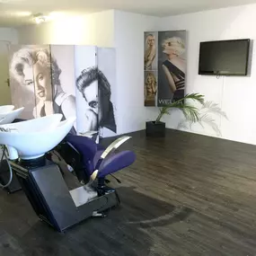 Bild von Coiffeur mit Herz