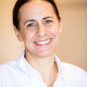 Dr. Claudia Oesterreicher