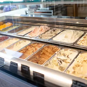 Horak Lukas - N°11 Eissalon | Patisserie