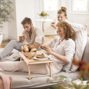 Morgengold Frühstückdienste ist Ihr Lieferservice für Semmeln, Weckerl, Laiberl und Brot in Graz und Umgebung. Wir liefern Ihnen frische Semmeln direkt an die Haustüre - auch an Sonntagen und Feiertagen. 

Frühstück bestellen, Frühstücksservice, Frühstück Lieferservice, Brötchen Lieferservice, Semmeln an die Haustüre, Semmelservice, Semmeln bestellen, Frühstück liefern lassen, Brot online bestellen, Frühstücksdienst, Semmelbringdienst, Frühstück nach Hause liefern lassen, Semmeldienst, Lieferser