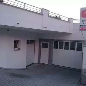 Karosseriebau Sandro Parz in 6260 Bruck am Ziller