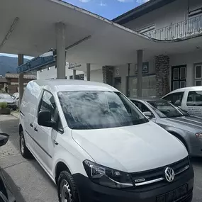 GEOS Autoaufbereitung & Autovermietung