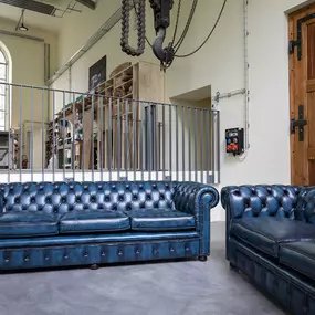 Chesterfield Sofa 3er und 2er Sofa The Royal Kollektion