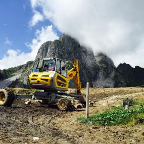 Moratti & Söhne AG Gstaad, Hochbau