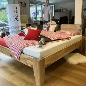 Bild von Hüsler Nest Lungern - Bettwaren und Möbel