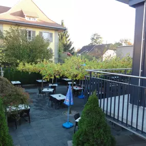 unsere schöne Gartenterrasse