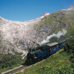 Dampfbahn am Rhonegletscher