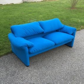 Cassina Maralunga auffrischen