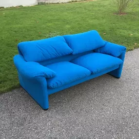 Cassina Maralunga auffrischen