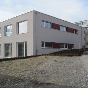 B. Stillhart Dach + Fassaden AG