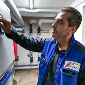 Notfall-Service, Heizung, Sanitär, Boilerreinigung & Brennerservice Bolliger Heizungen Sanitär GmbH in Basel & Baselland, Solothurn, Aargau