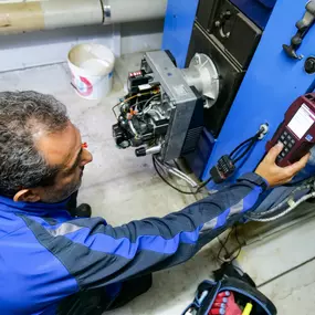 Notfall-Service, Heizung, Sanitär, Boilerreinigung & Brennerservice Bolliger Heizungen Sanitär GmbH in Basel & Baselland, Solothurn, Aargau