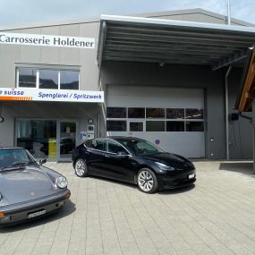 Carrosserie Holdener + Abschleppdienst Altendorf GmbH