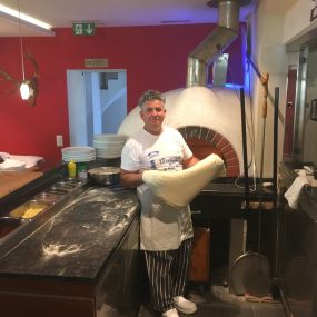 Chef Pizzaiolo Giovanni, Holzofen
