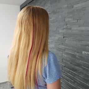 Pinke Extensions