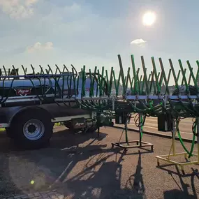 H.+E. ROTH AG, Garage und Landmaschinen
Schleppschlauch-Verteiler von Agrar.
Ideale Nachrüstungslösung an bestehende Druckfässer.