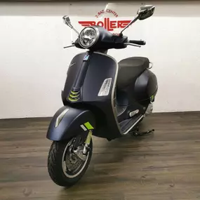 Vespa GTS 2023
Vespa GTS 125 Super Tech
2-Rad-Center Boller
Forch
Scooter
Roller
Blechroller
Piaggio Vespa
Blechroller
Motorrad
Zürich
Zürichoberland
Zürich Oberland