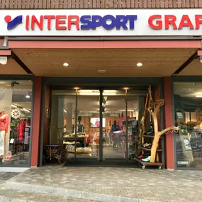 Intersport Graf, Shop Aussenansicht