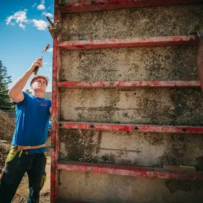 Willkommen bei Kilcher Bauunternehmung! Wir sind Ihr zuverlässiger Partner für Bauvorhaben aller Art. Mit jahrzehntelanger Erfahrung und einem engagierten Team von Experten stehen wir Ihnen bei der Realisierung Ihrer Bauprojekte zur Seite.

Als Bauunternehmung legen wir größten Wert auf Qualität, Effizienz und Kundenzufriedenheit. Unser erfahrenes Team arbeitet mit höchster Präzision und Professionalität, um Ihre Visionen in die Realität umzusetzen. Egal, ob es um Neubauten, Umbauten, Renovierun