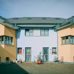 Willkommen bei Kilcher Bauunternehmung! Wir sind Ihr zuverlässiger Partner für Bauvorhaben aller Art. Mit jahrzehntelanger Erfahrung und einem engagierten Team von Experten stehen wir Ihnen bei der Realisierung Ihrer Bauprojekte zur Seite.

Als Bauunternehmung legen wir größten Wert auf Qualität, Effizienz und Kundenzufriedenheit. Unser erfahrenes Team arbeitet mit höchster Präzision und Professionalität, um Ihre Visionen in die Realität umzusetzen. Egal, ob es um Neubauten, Umbauten, Renovierun