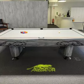 Predator ARC Billardtisch