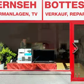 Fernseh Bottesch, Klosterneuburg - Aussenansicht