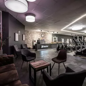 Fitness First Bremen Süd - Eingangsbereich/ Lounge