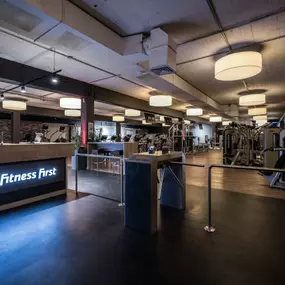 Fitness First Mönchengladbach - Eingangsbereich