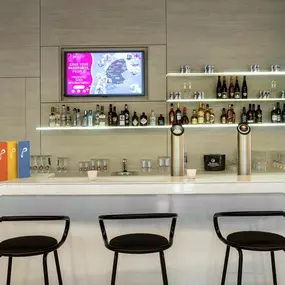 Lobby Bar