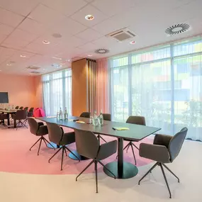 Meeting Room - Creative Cave