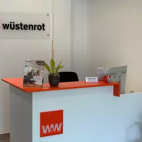 Bild von Wüstenrot Bausparkasse: Dana Hanser