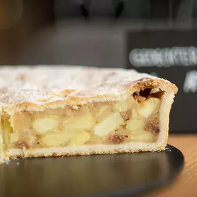 Frische Kuchen mit frisch gerösteten Kaffee direkt aus unserer Hausrösterei Hensler