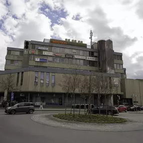 batiment-de-la-pharmacie-sun-store-nyon-combe