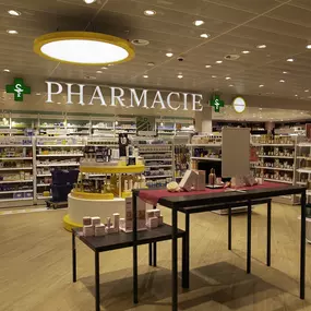 interieur-2-pharmacie-sun-store-crissier