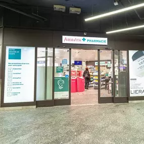 Amavita-Métro-entrance